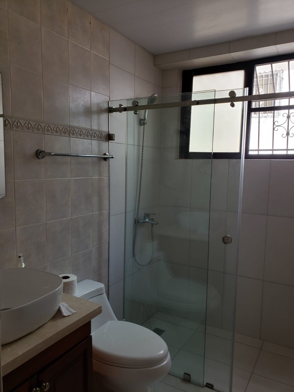 apartamentos - ALQUILO APARTAMENTO EVARISTO MORALES 7