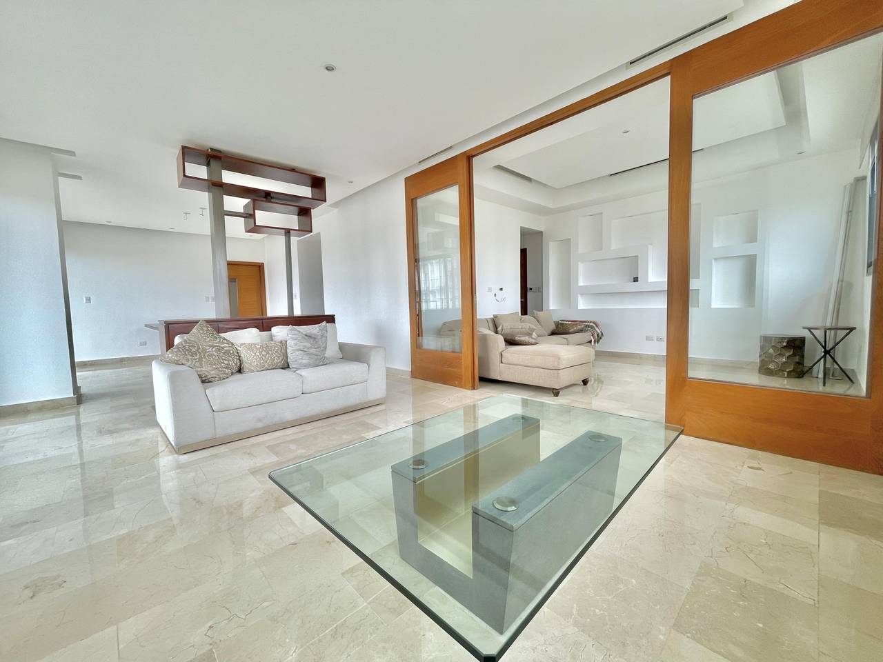 apartamentos - En venta apartamento en Naco 5
