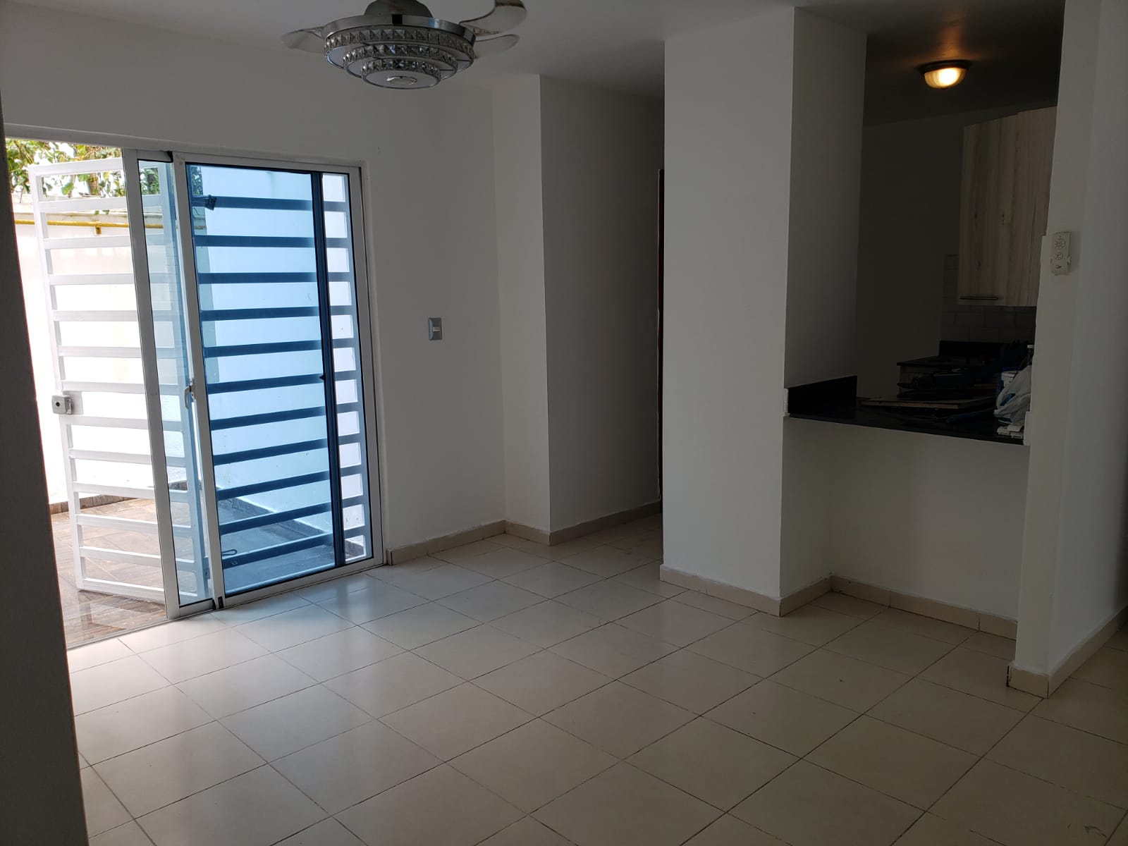 apartamentos - Apto en Venta en la Jacobo Majluta  4