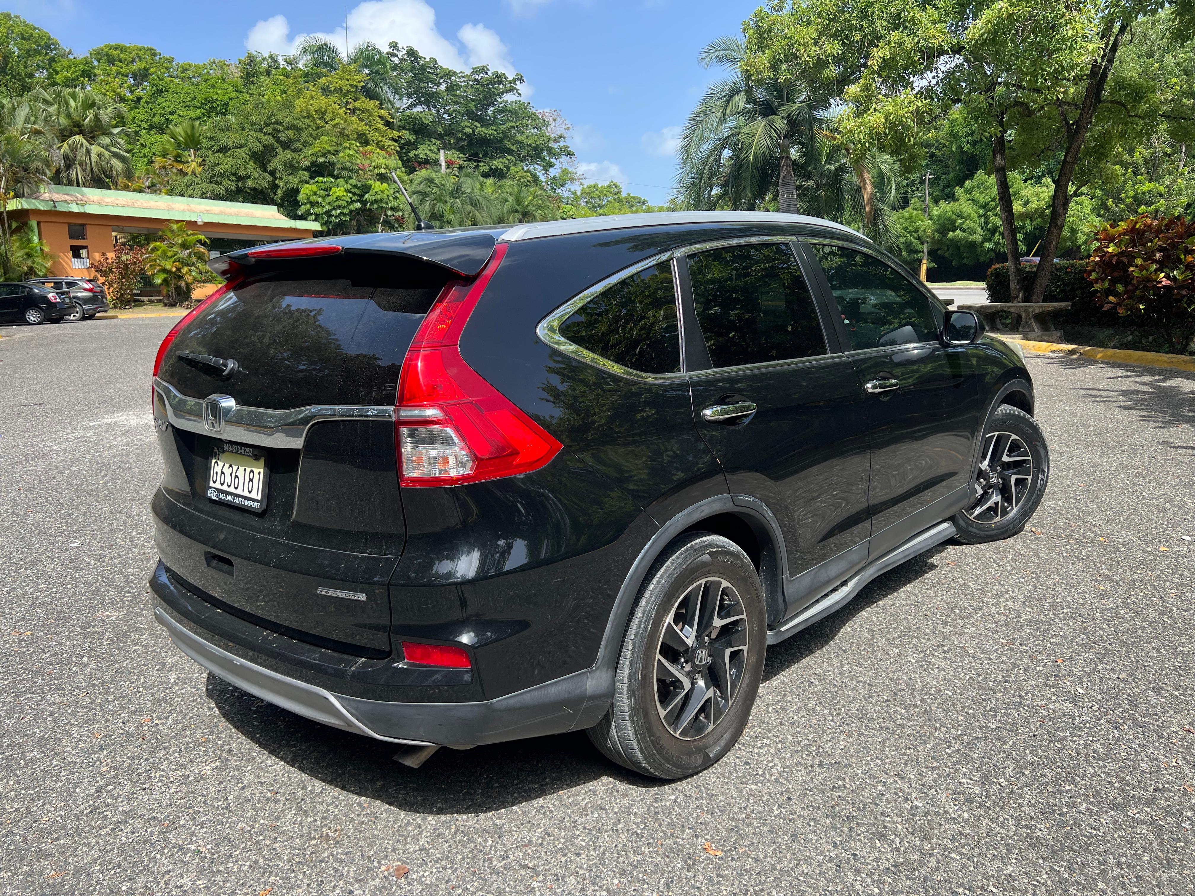 jeepetas y camionetas - Se vende Honda CRV 2016 Edición Especial 6