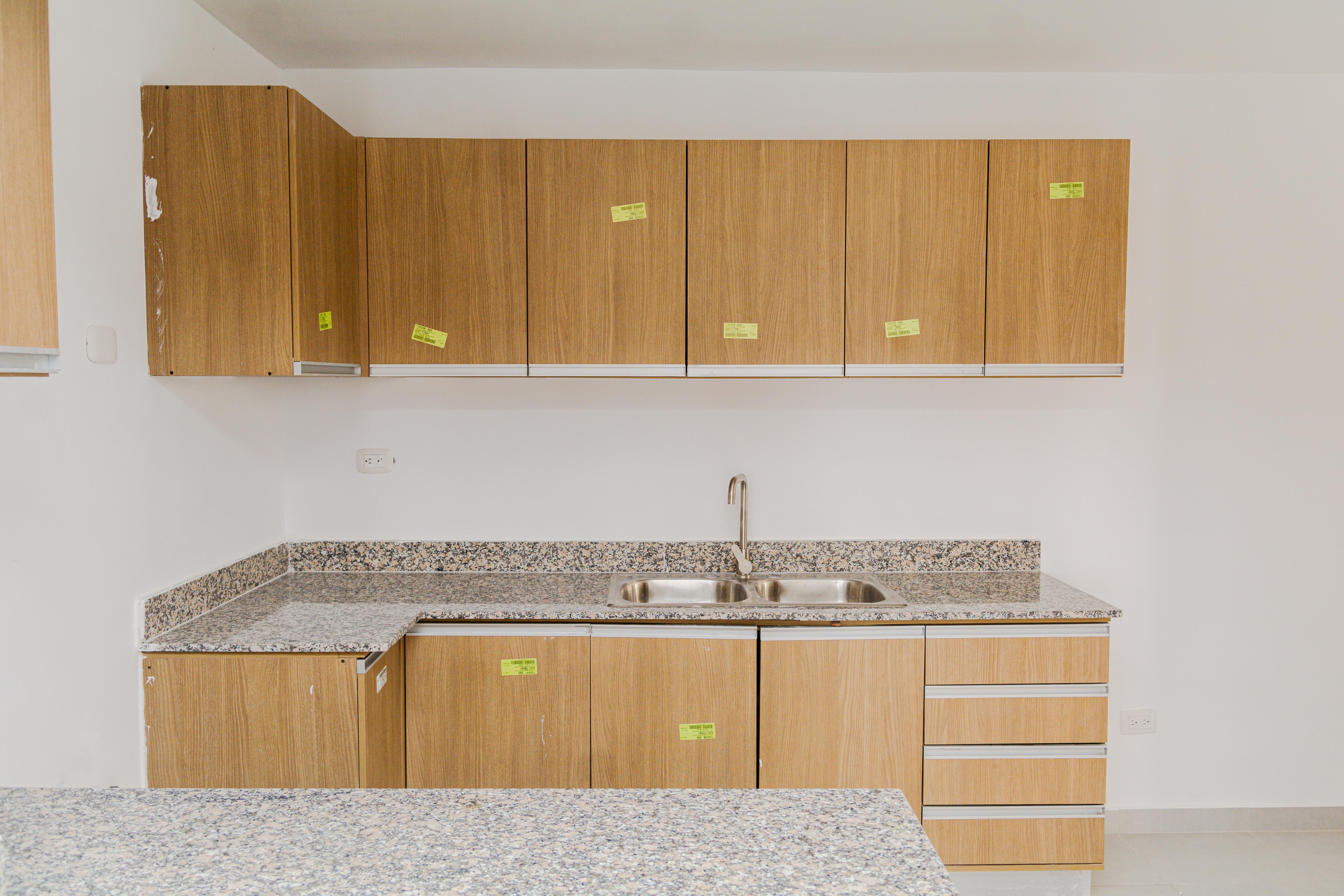 apartamentos - Torre ita Esther II Jacobo Majluta frente al Ole  5