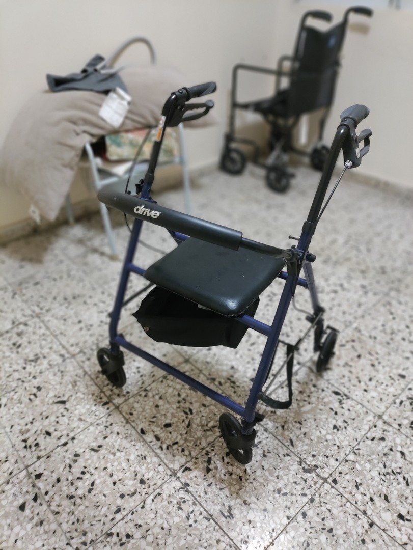 salud y belleza - Andador o Caminadora para Adulto ( si le interesa escríbame @ ws : [hidden infor 1