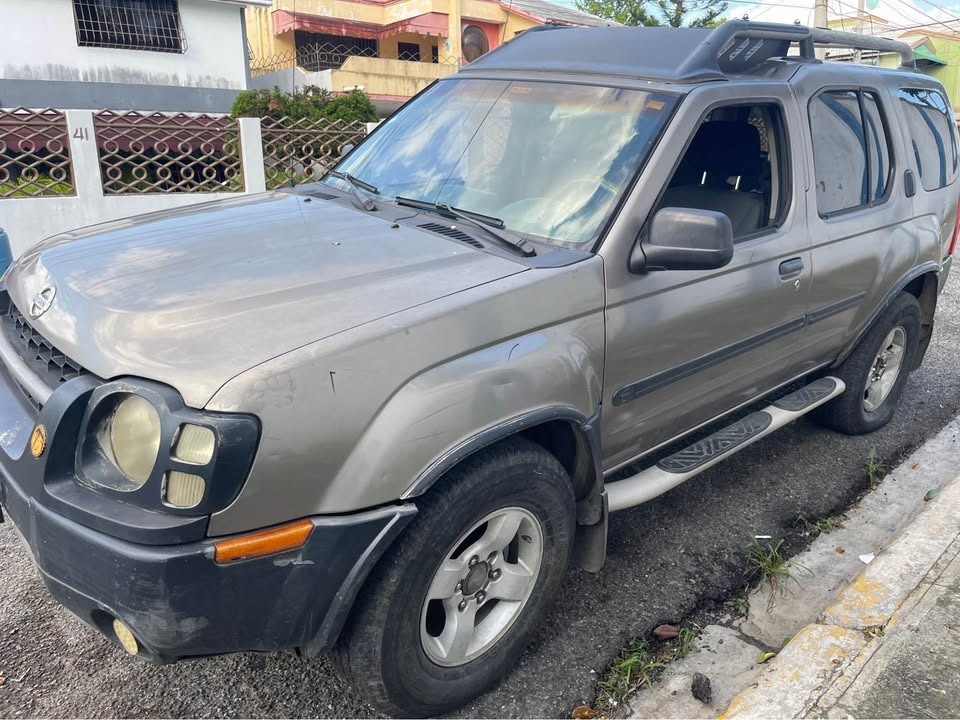 jeepetas y camionetas - Nissan xterra 2004 3