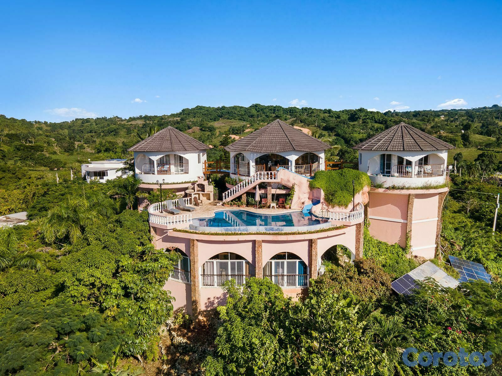 casas vacacionales y villas - IMPONENTE VILLA 3 NIVELES EN  RIO SAN JUAN, CON VISTA AL MAR, 5 HABS 2