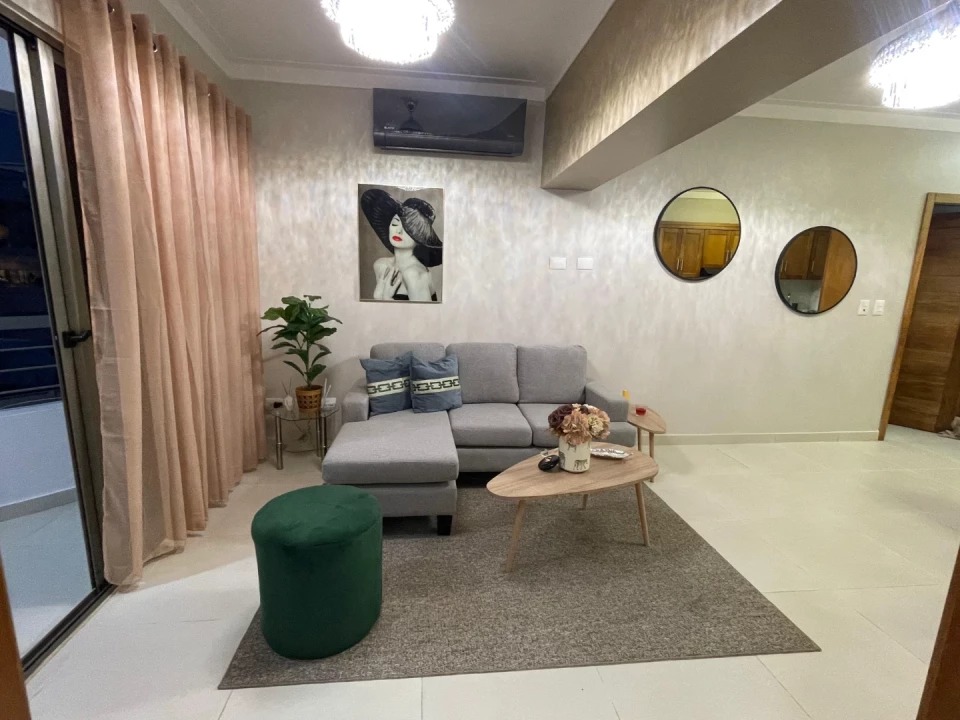 apartamentos - ¡Se vende apartamento amueblado en El Millón!  0