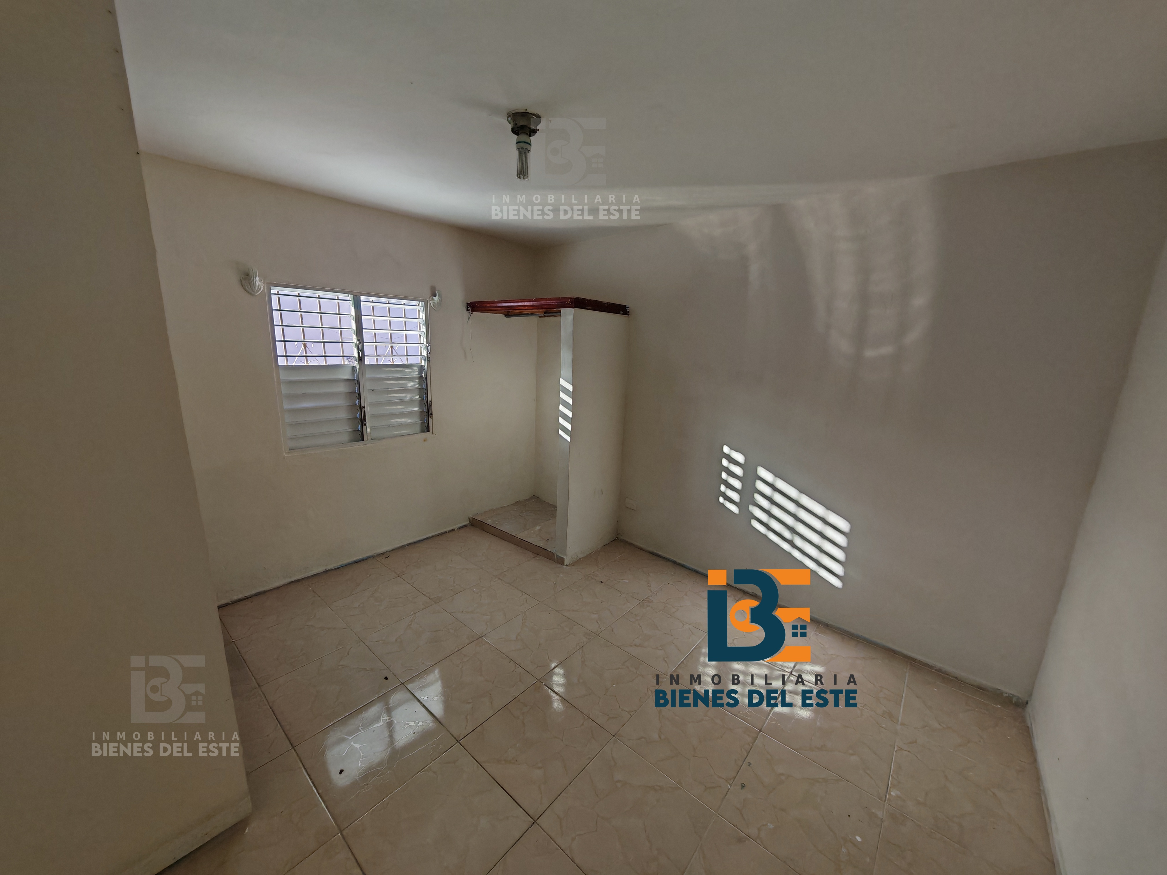 casas - Se Vende Casa de Tres Habitaciones, SPM 7