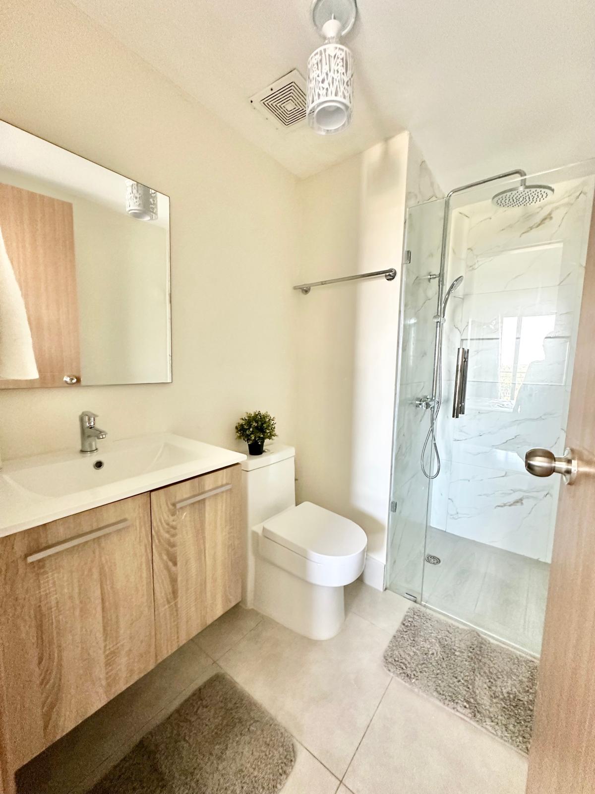 apartamentos - APTO 1 HAB., AMUEBLADO, PISO 7, TORRE BOCA DEL MAR III, BOCA CHICA, CON  VISTA   4
