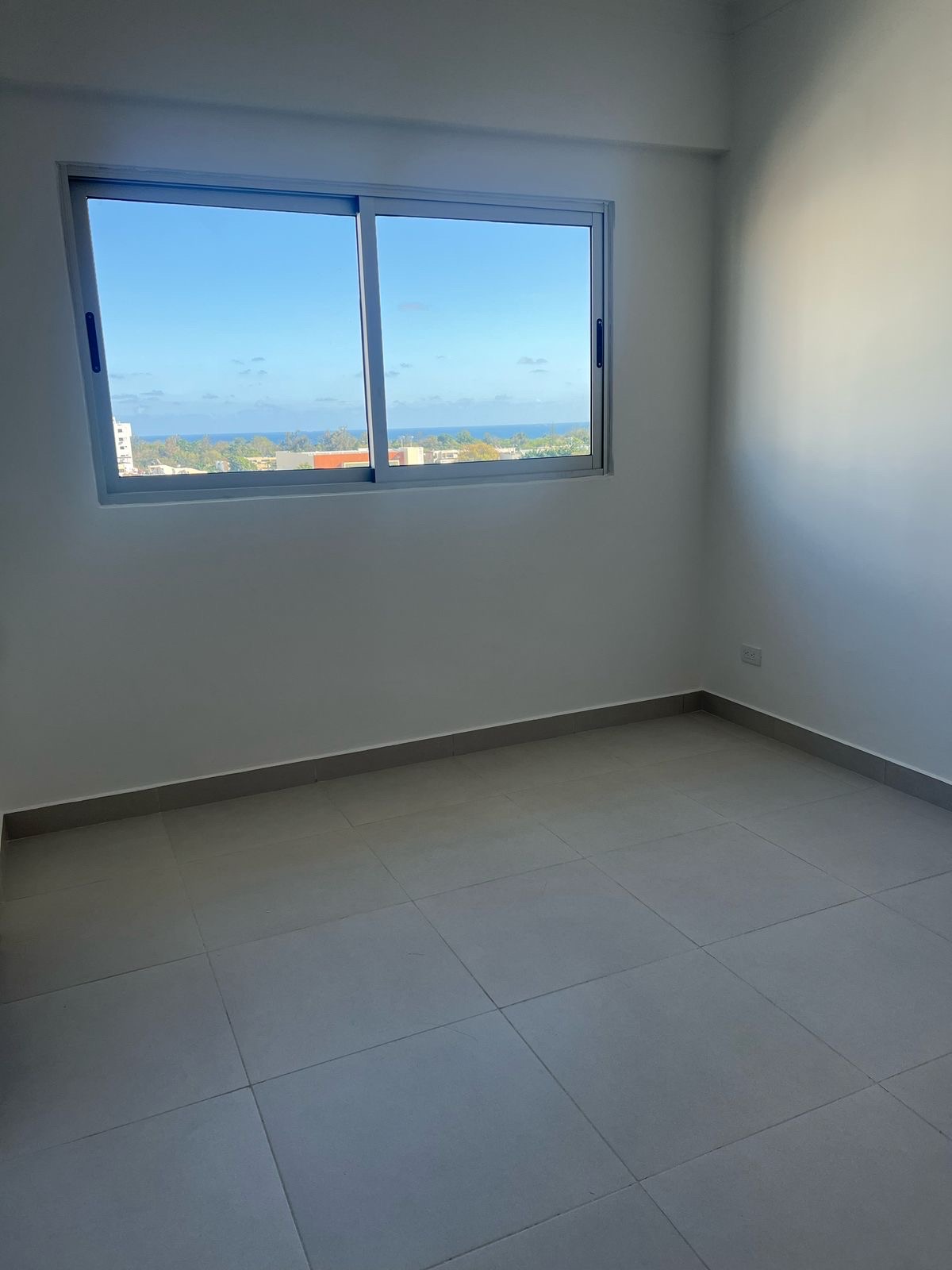 apartamentos - Se Alquila Apartamento Nuevo de Lujo en Bella vista! 2
