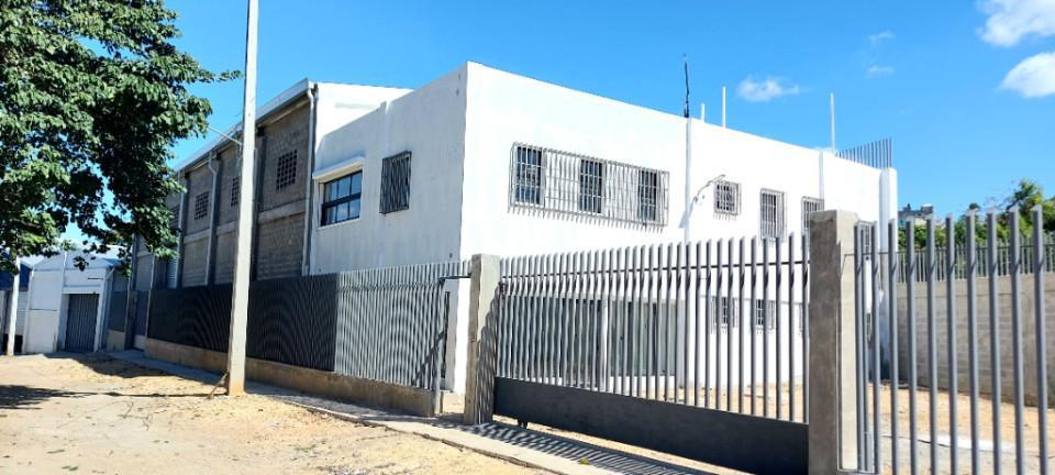 otros inmuebles - Nave Industrial en URBANIZACIÓN ENGOMBE SANTO DOMINGO OESTE