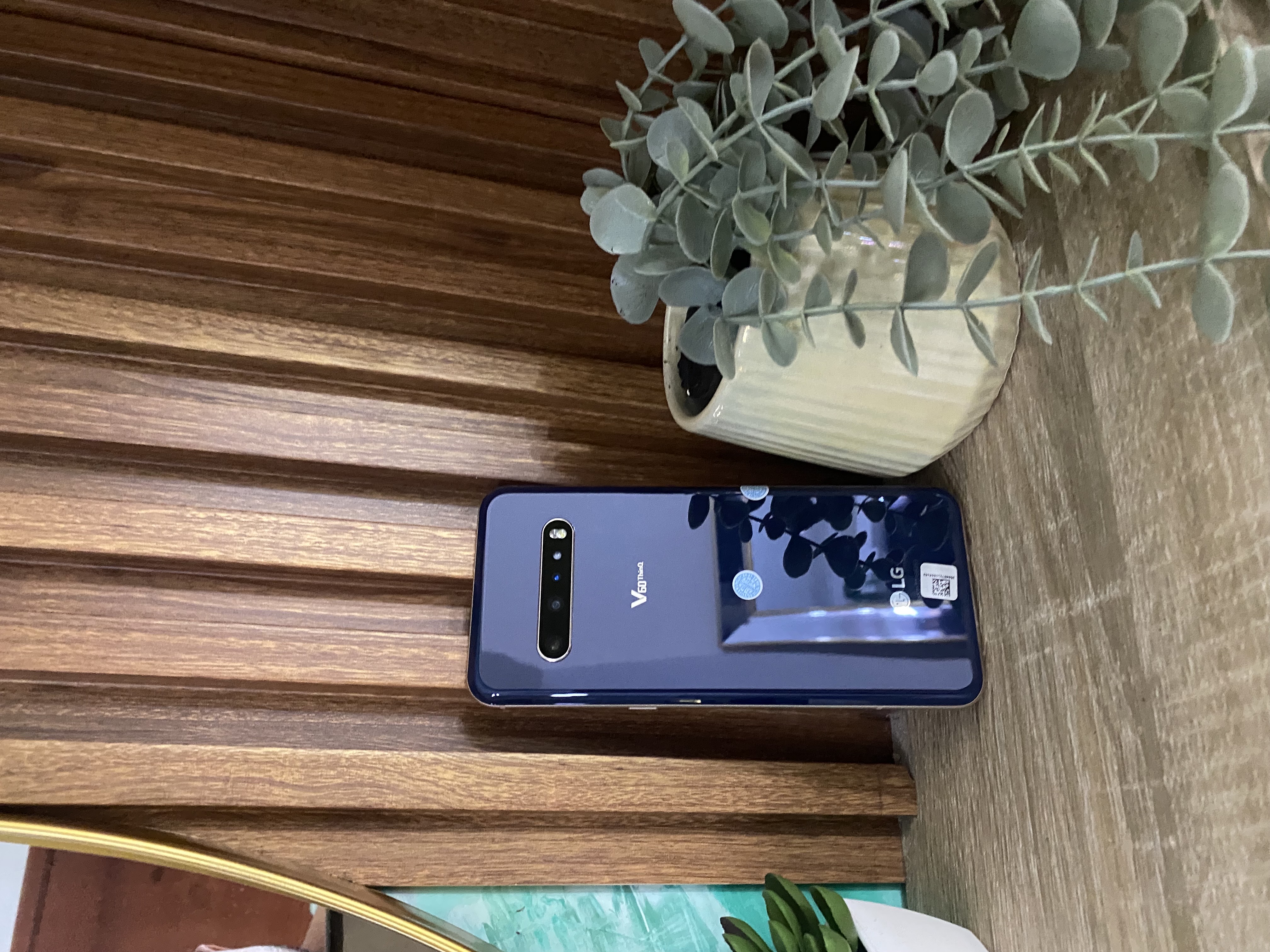celulares y tabletas - LG v60 tuinq  1