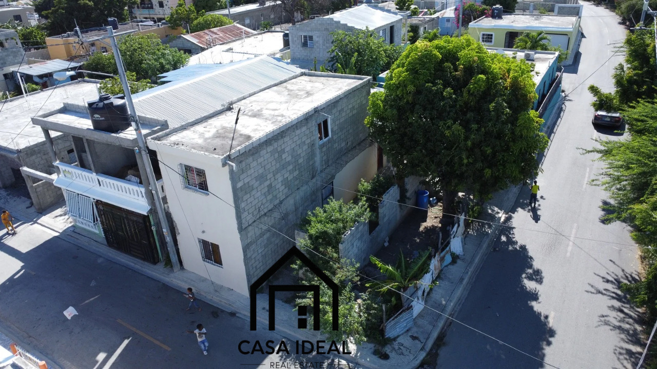 casas - SE VENDE MEJORA EN MATANZAS BANI  1
