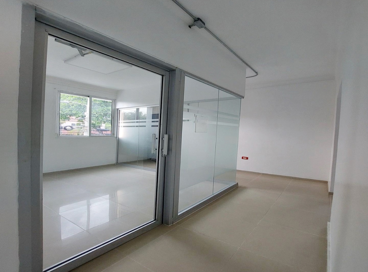 casas - Casa comercial en Gazcue  4