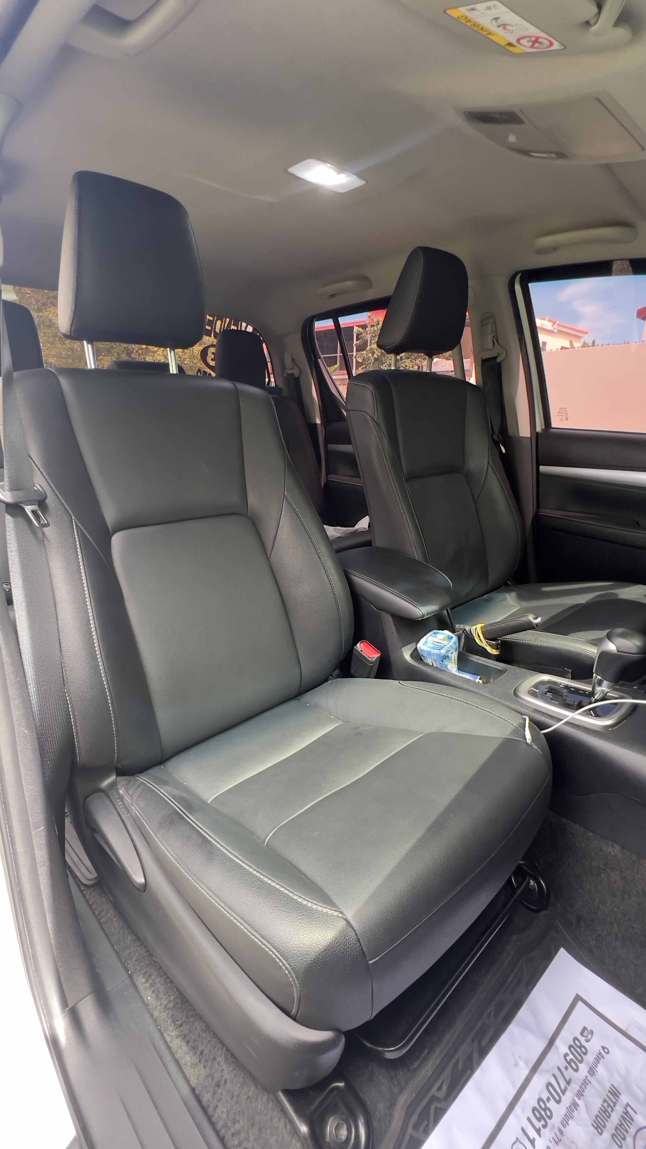 jeepetas y camionetas - TOYOTA HILUX SRV 2023. ÚNICO DUEÑO 7