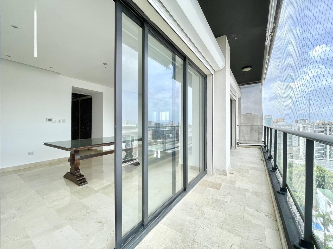 apartamentos - En venta apartamento en Naco 7