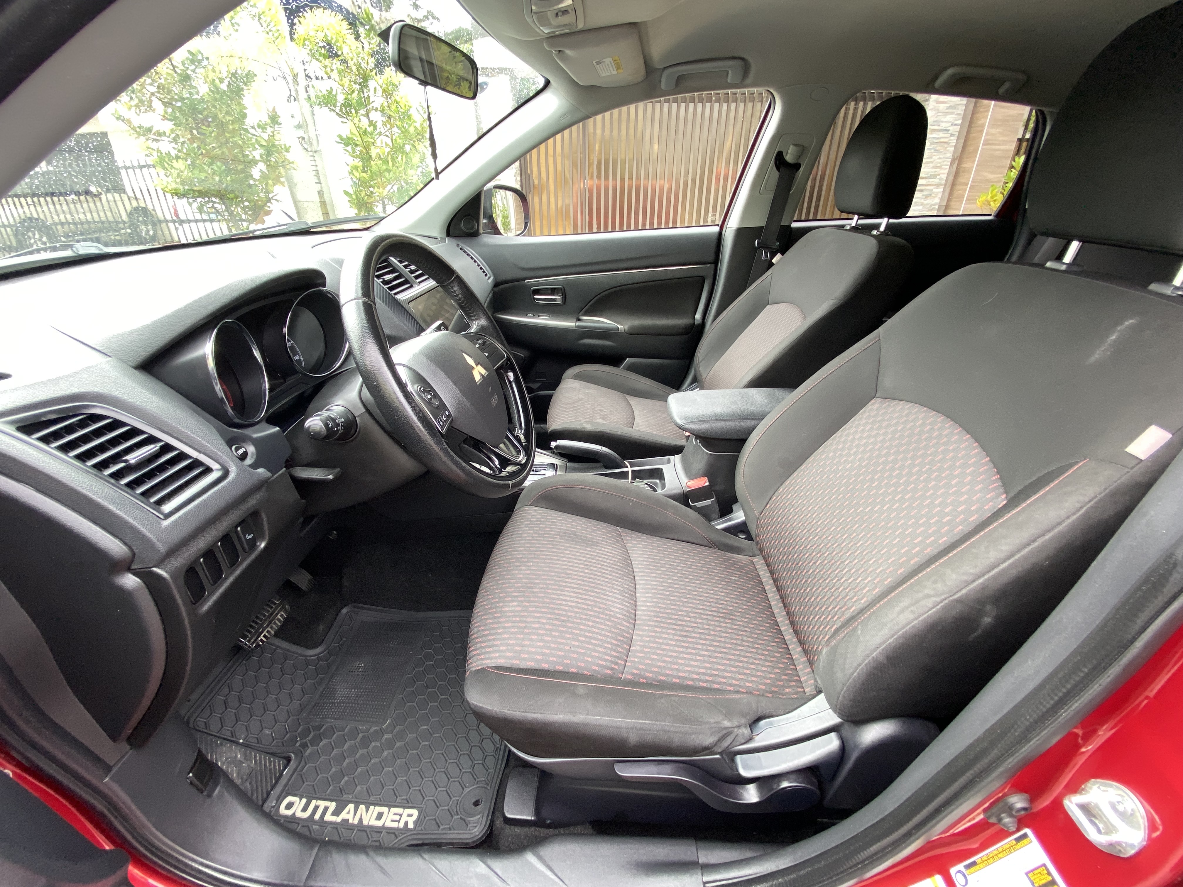 jeepetas y camionetas - Mitsubishi Outlander SPORT SE 2019
(INICIAL) 6