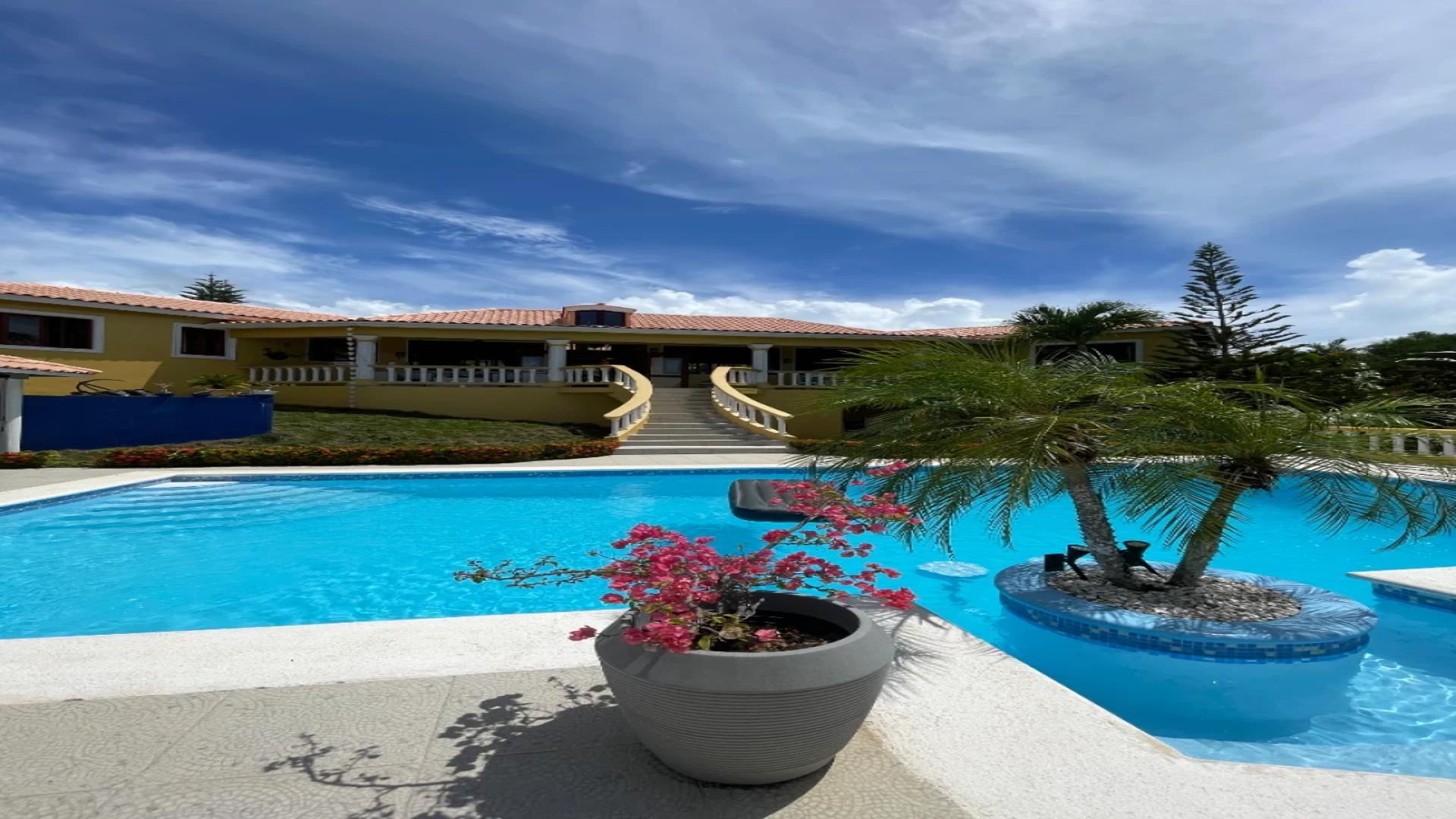 casas - Villa con Vistas Panorámicas al Caribe en Sosúa 2