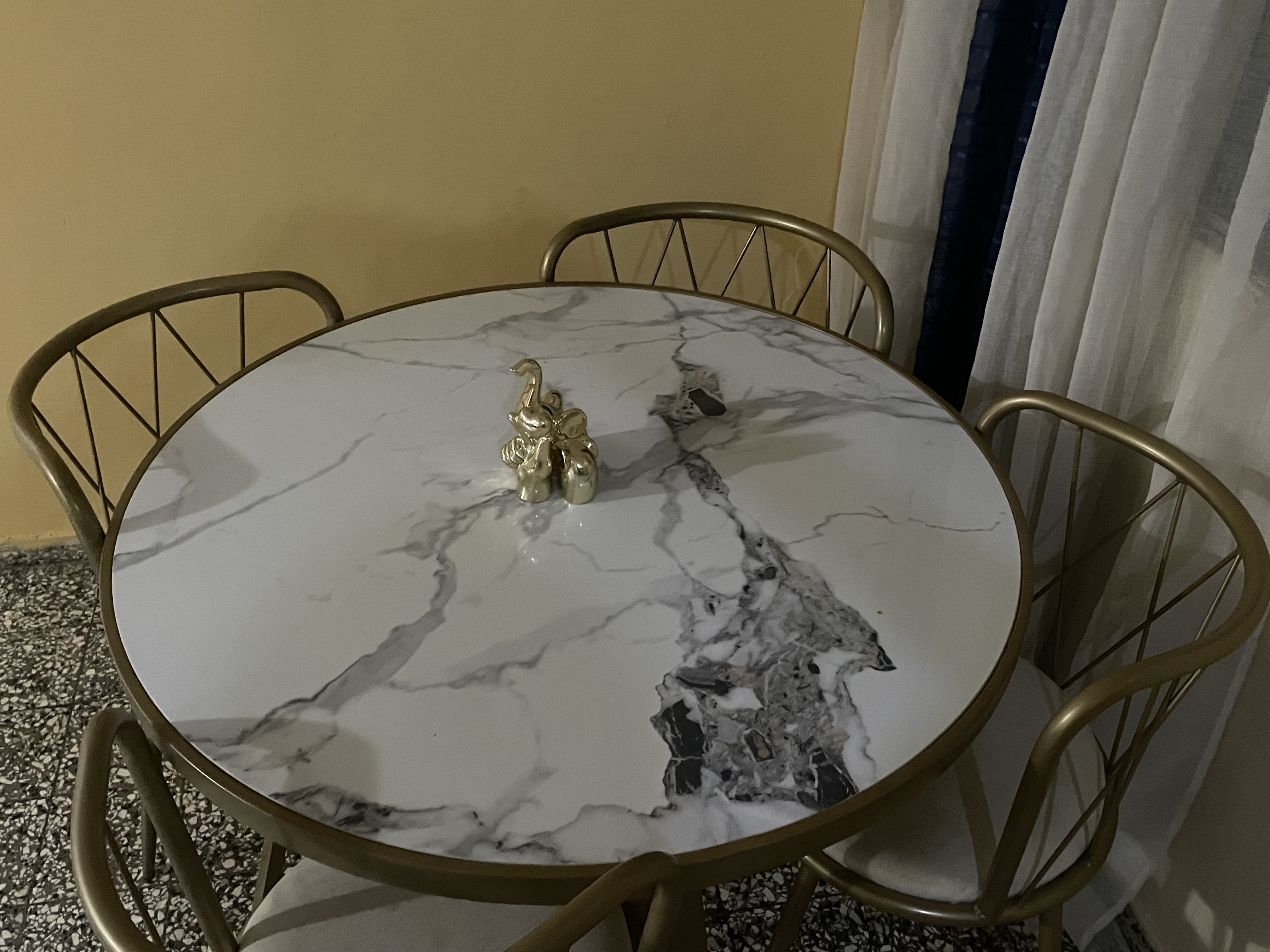 cocina - Comedor de oportunidad de 4 silla 0