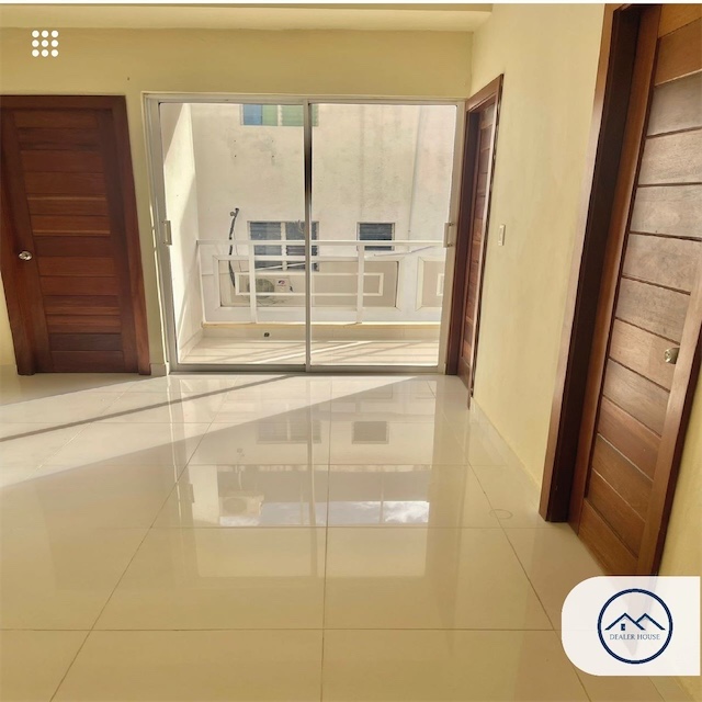 apartamentos - Venta de apartamento en Alma Rosa primera con 170mts 4to nivel Santo Domingo 3