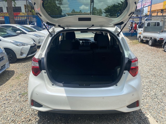 carros - Toyota Vitz 2020 5