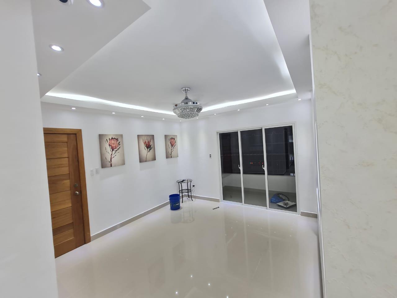 apartamentos -  Apartamento en Venta, Residencial Colinas III, Santo Domingo Oeste. 6