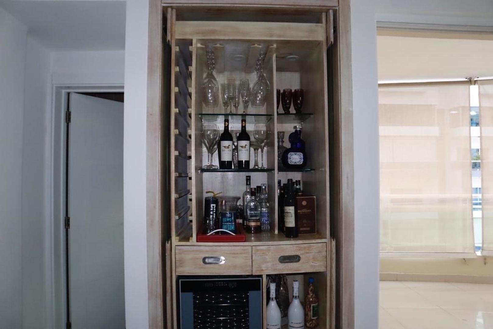 apartamentos - Se alquila en el Ensanche Naco. 8