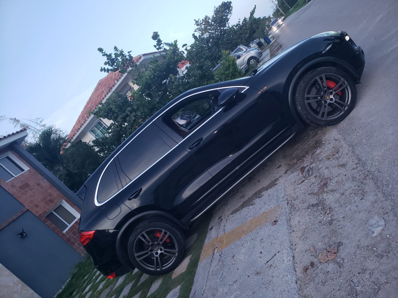 jeepetas y camionetas - Porsche Cayenne Turbo 2011 1