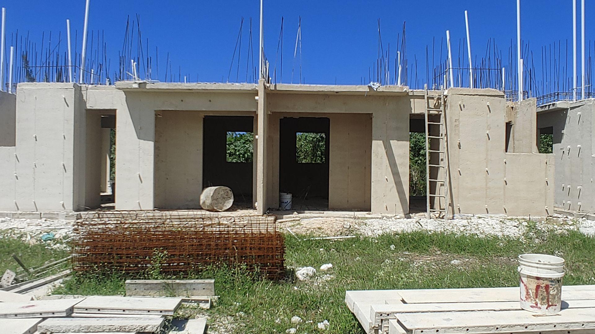 otros inmuebles - 3 Bedroom Townhouse For Sale, El Cortecito / Los Corales, Bavaro Beach 5