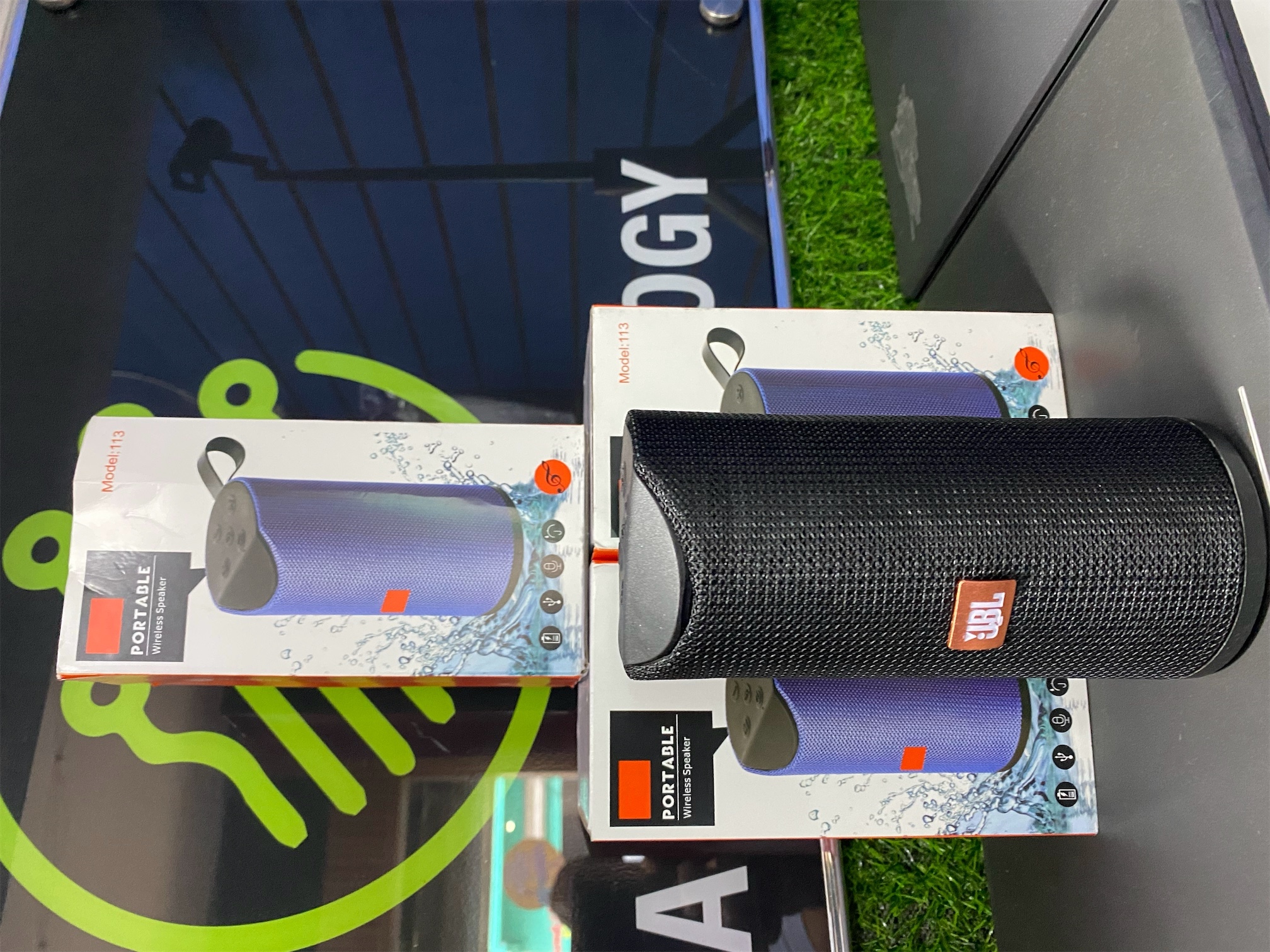 camaras y audio - bocina bluetooth pequeña  2
