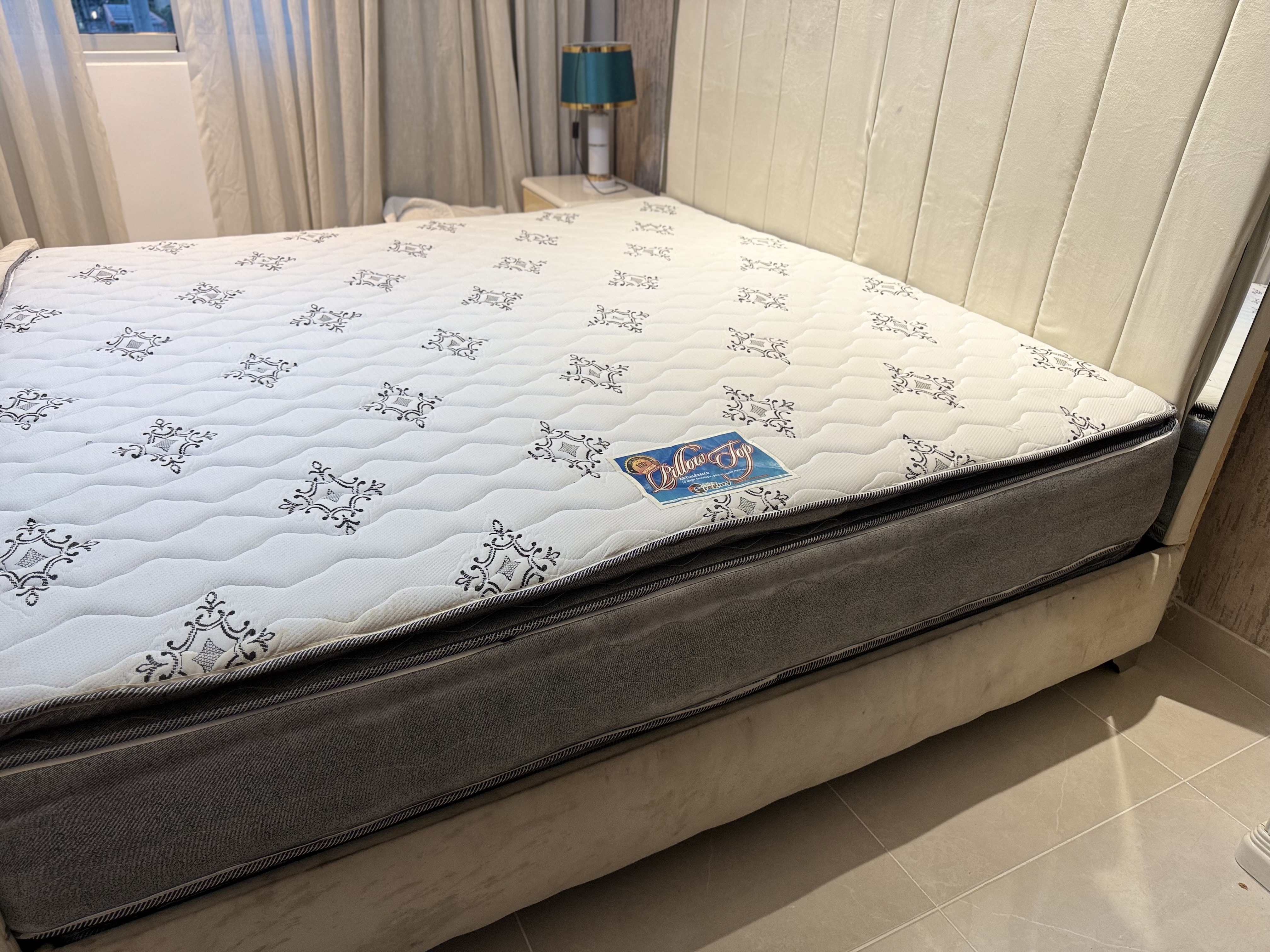 muebles y colchones - Cama King 80x80 base, espaldar y colchón  3