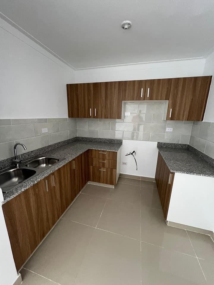 apartamentos - APARTAMENTO EN ALQUILER SANTO DOMINGO ESTE - RESIDENCIAL RIVIERA VERDE 4