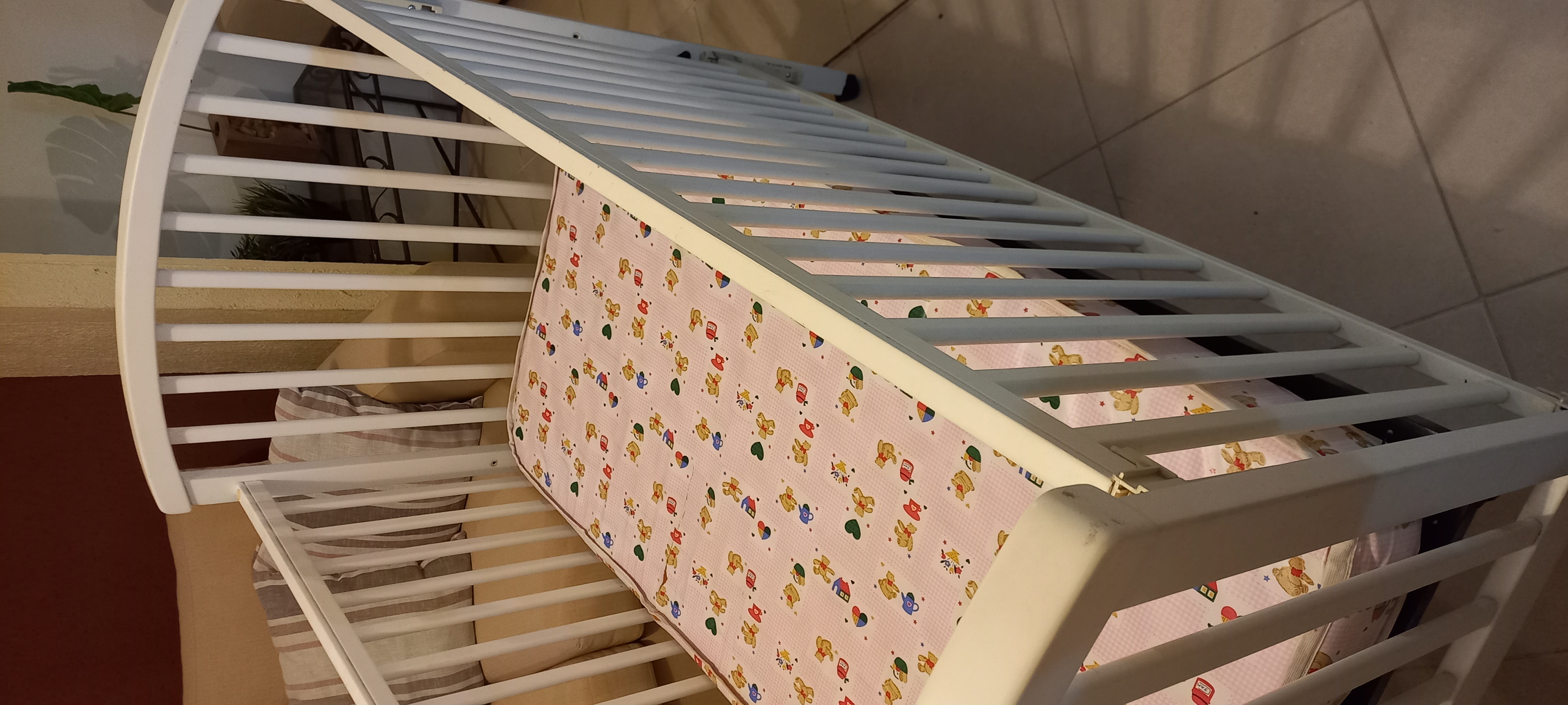 muebles y colchones - Cuna para bebe  1