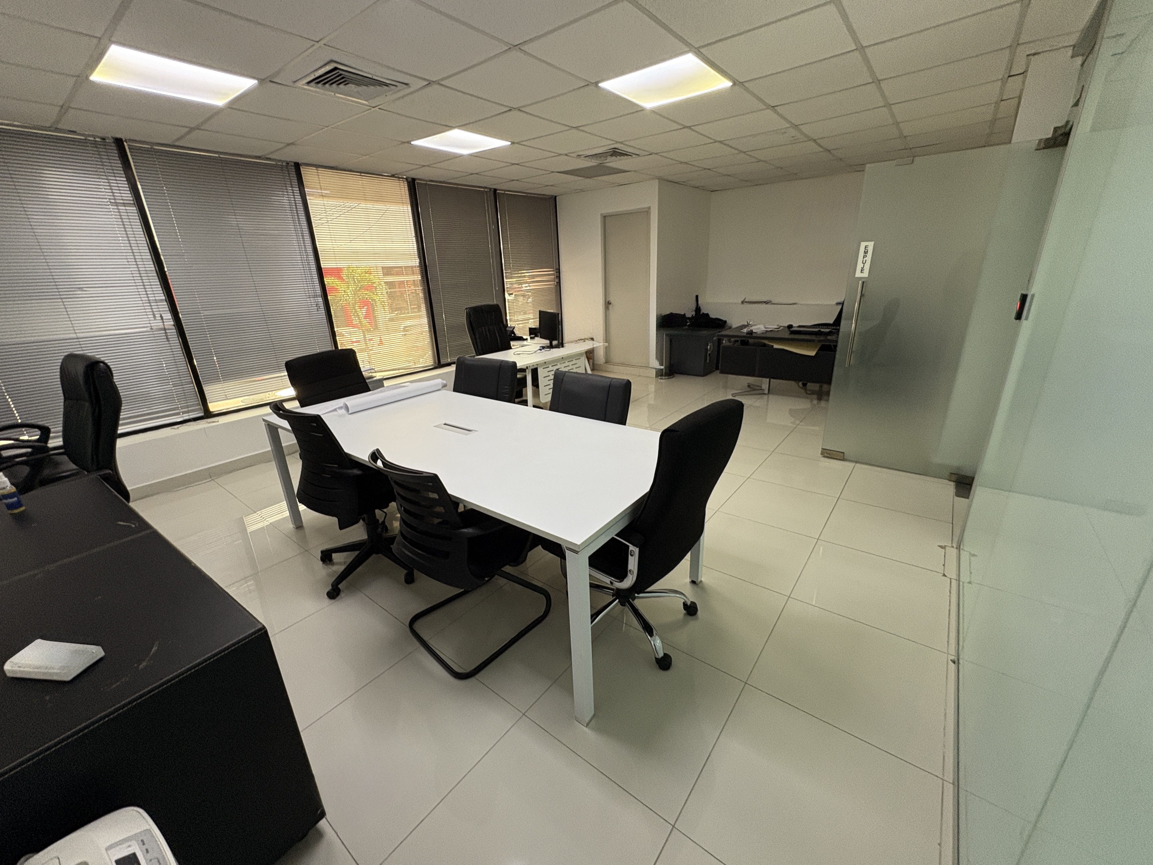 oficinas y locales comerciales - Local Comercial Venta Naco 9