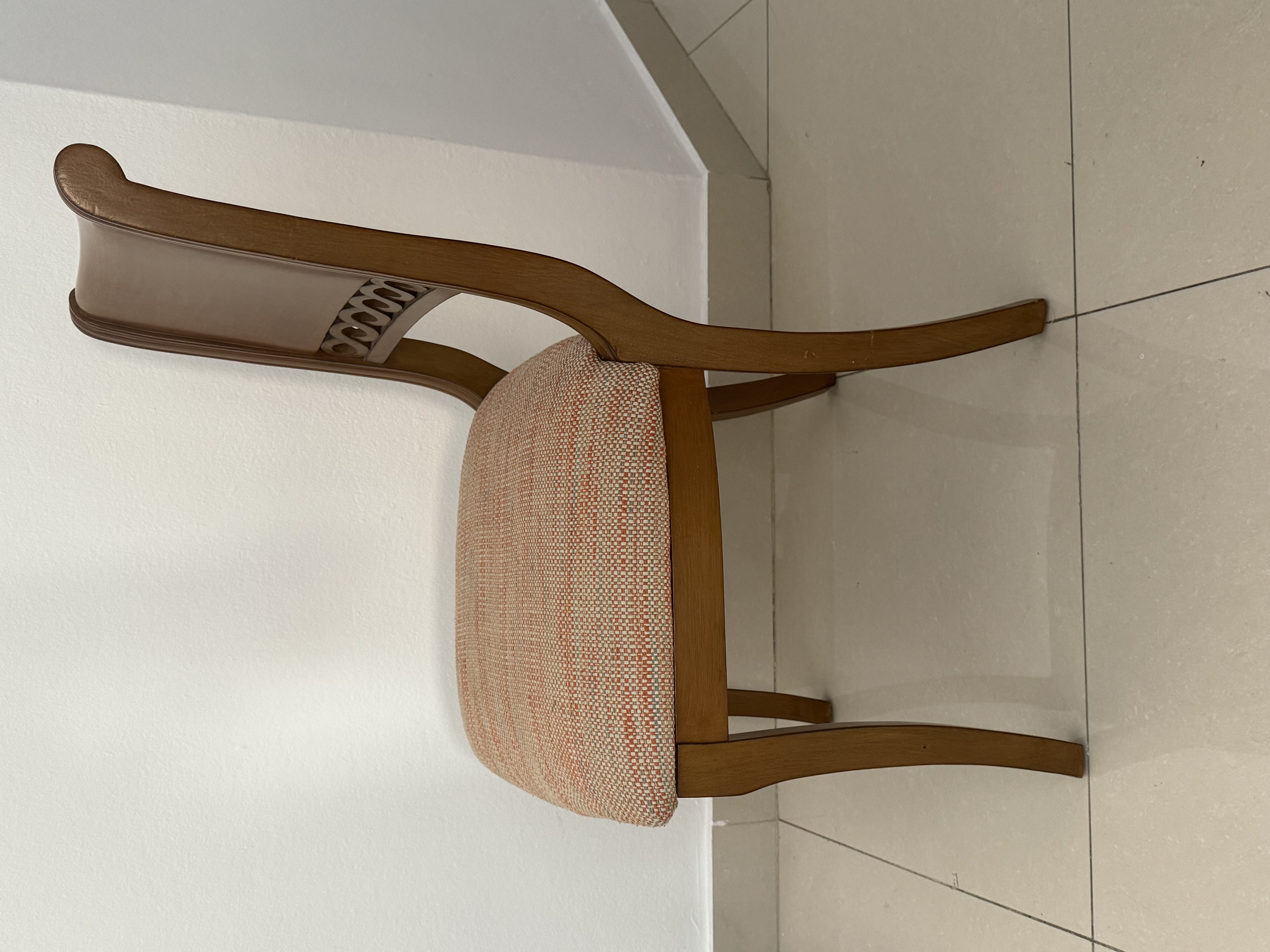 muebles y colchones - Por MUDANZA VENDO COMEDOR DE 6 SILLAS 4