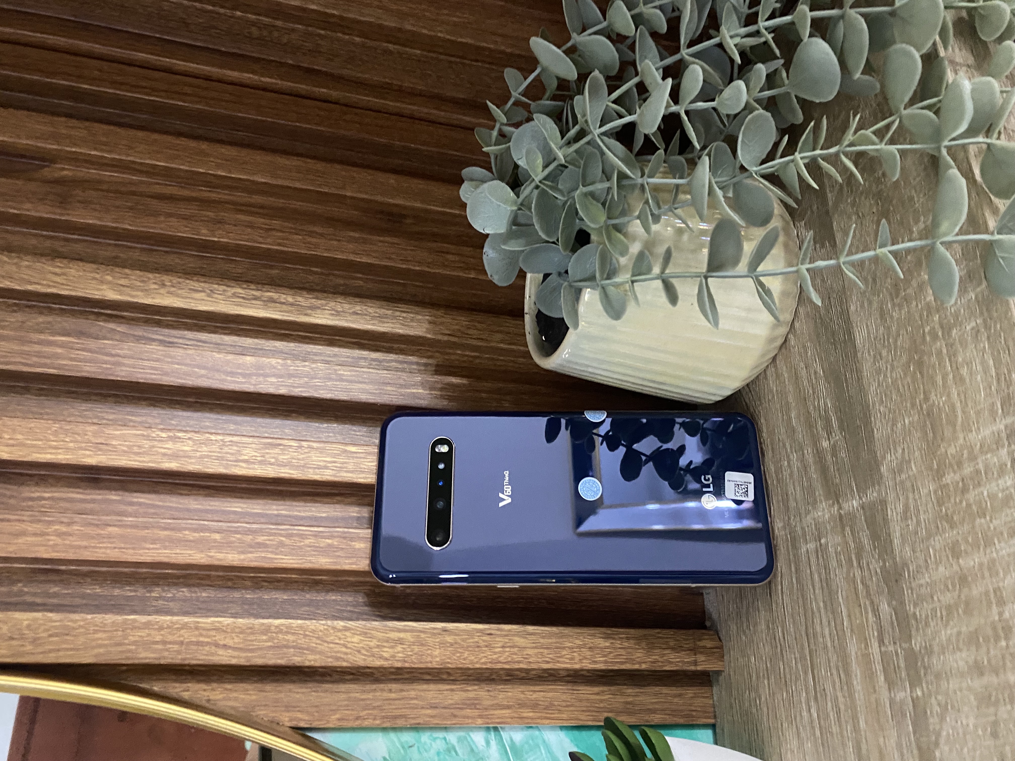 celulares y tabletas - LG v60 tuinq  2