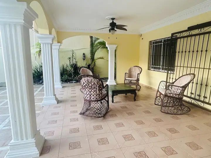apartamentos - Alquilo Hermosa Casa Con Piscina Privada y Casa Club Golf, En Isabel Villas,  8