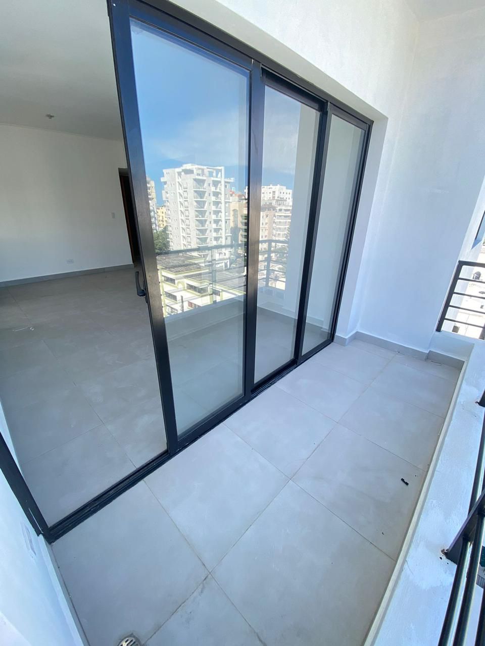 apartamentos - Apartamento  en Venta y Alquiler EVARISTO MORALES 0