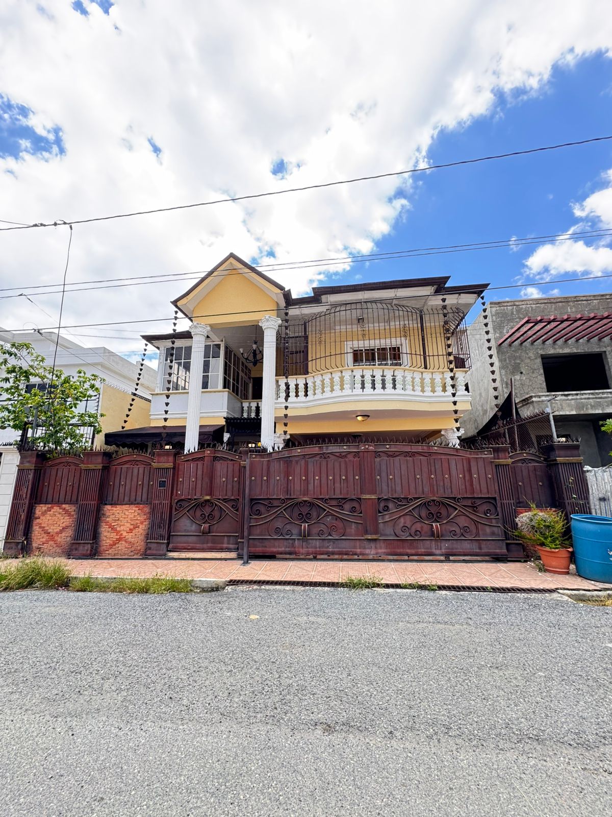 casas - Venta de Casa en Mirador Del Este 2