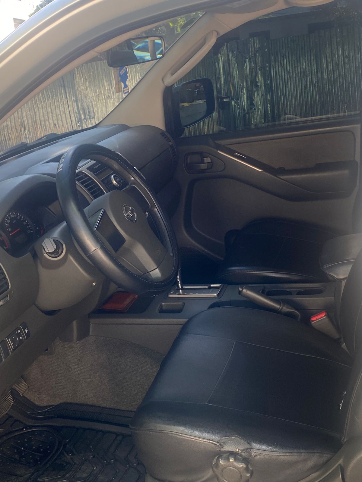 jeepetas y camionetas - Nissan Navara 2014 8