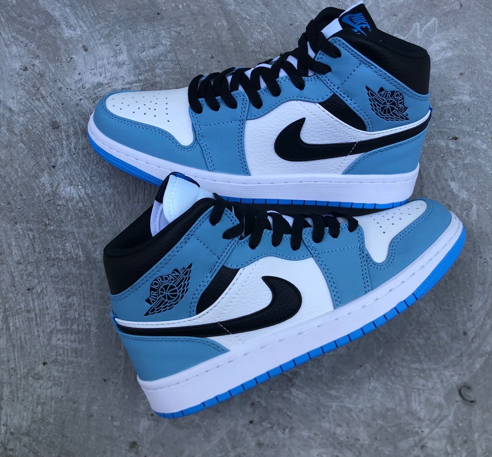 zapatos unisex - Tenis Nike Air Jordan Retro Uno 1 One Tenis Sneakers Sneaker Top 2025 ⛳️ 1