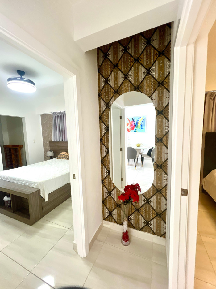 apartamentos - Venta de Apartamento Amueblado en Evaristo MORALES 0