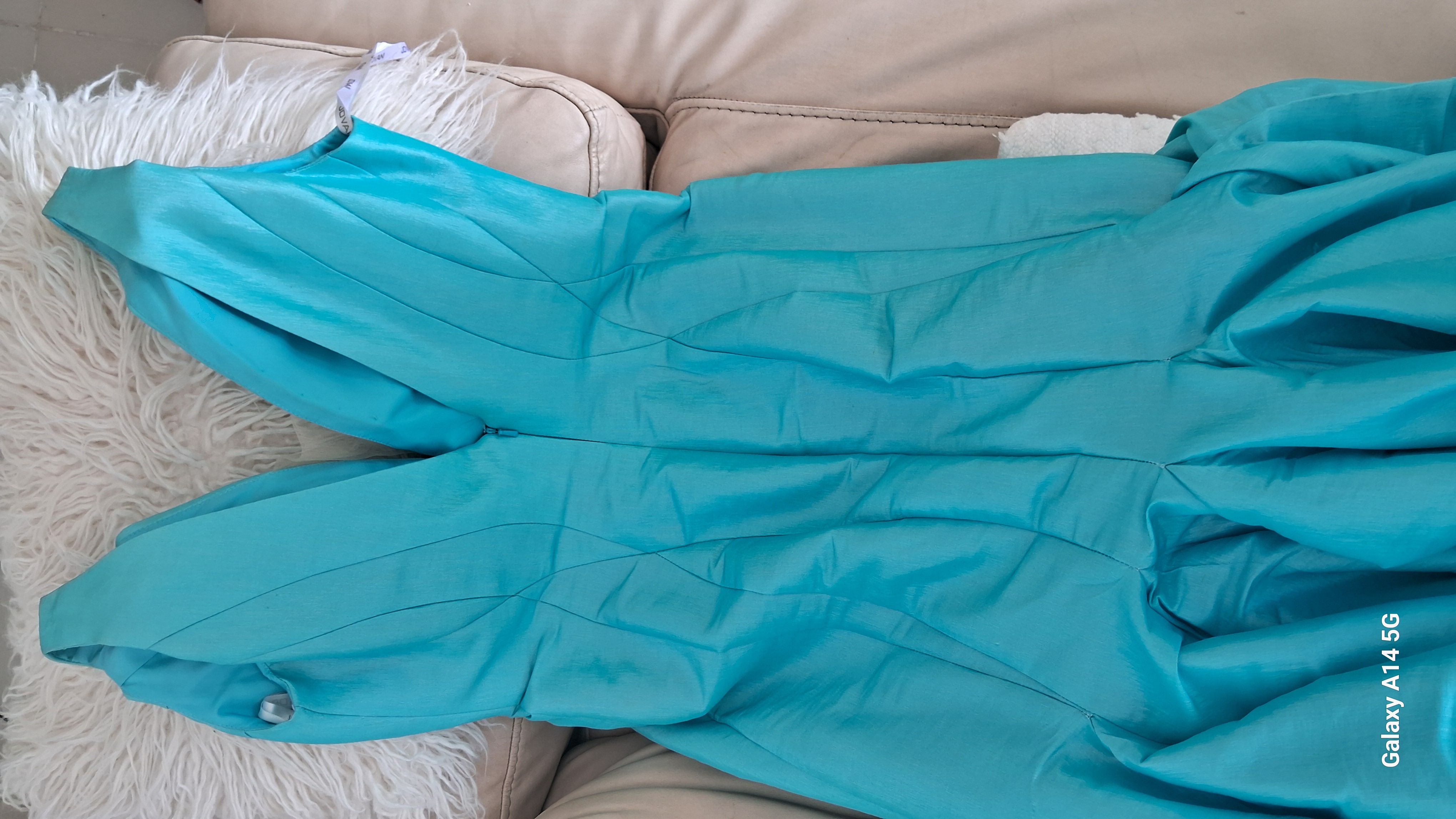 ropa para mujer - Elegante y clasico vestido corte sirena 2