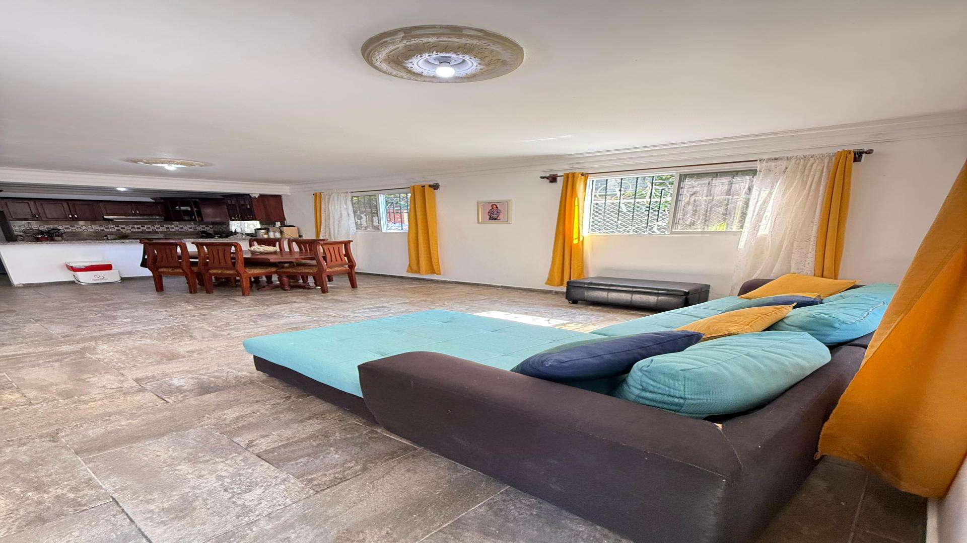 casas - CASA EN VENTA EN GURABO, SANTIAGO. 3