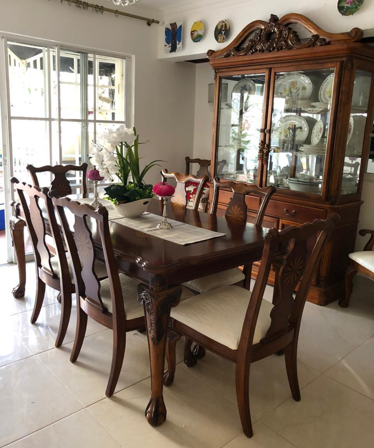 muebles y colchones - Hermoso juego de comedor con vitrina 3