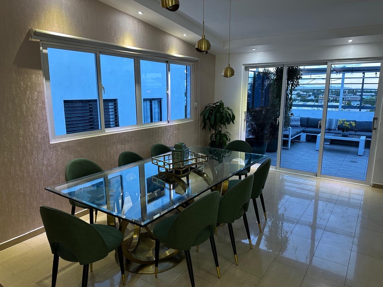 apartamentos - venta de penthouse en Julieta morarles con 319mts con piscina Distrito nacional 7
