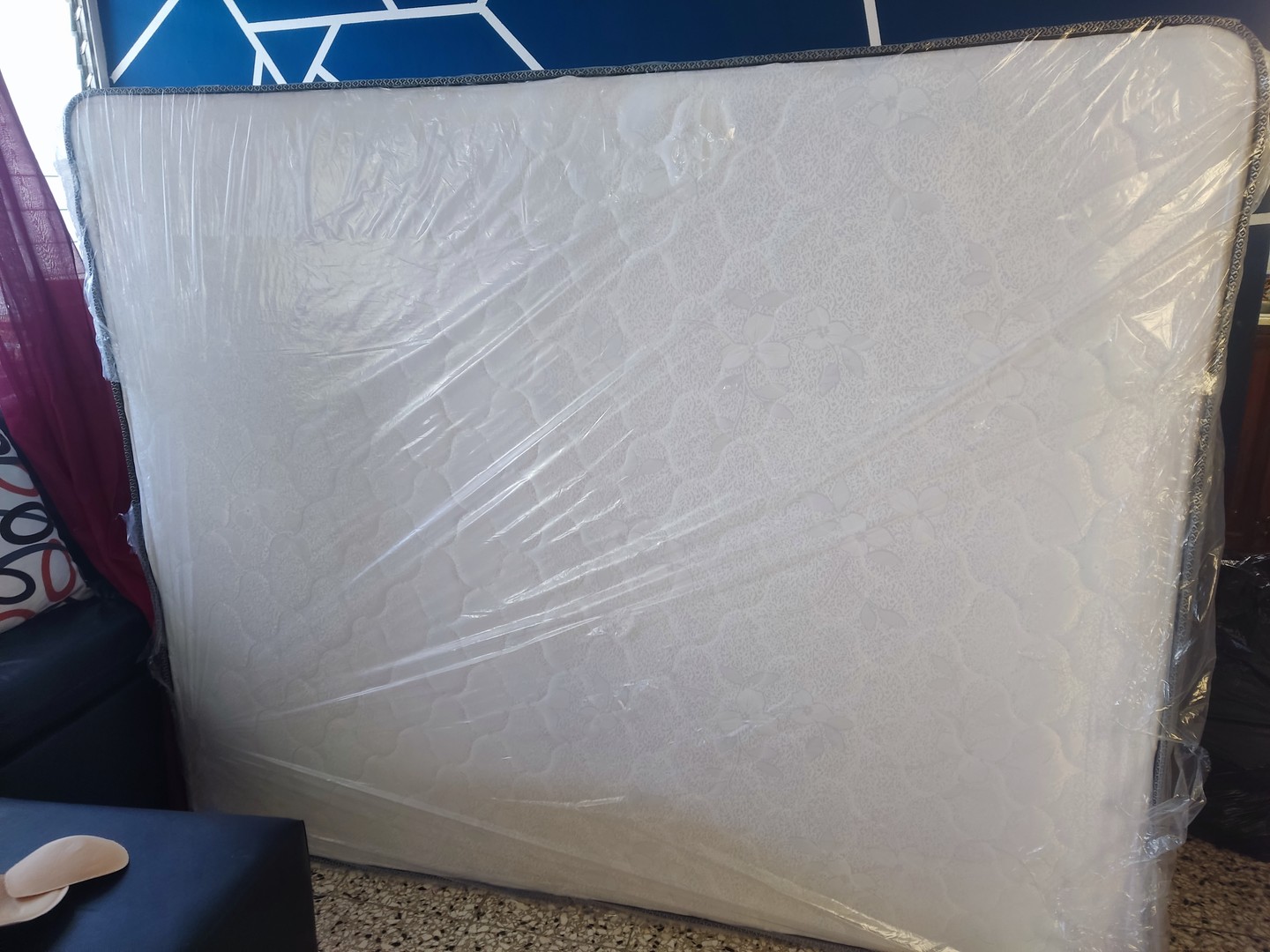 muebles y colchones - El colchón está nuevo, con su plastico 4