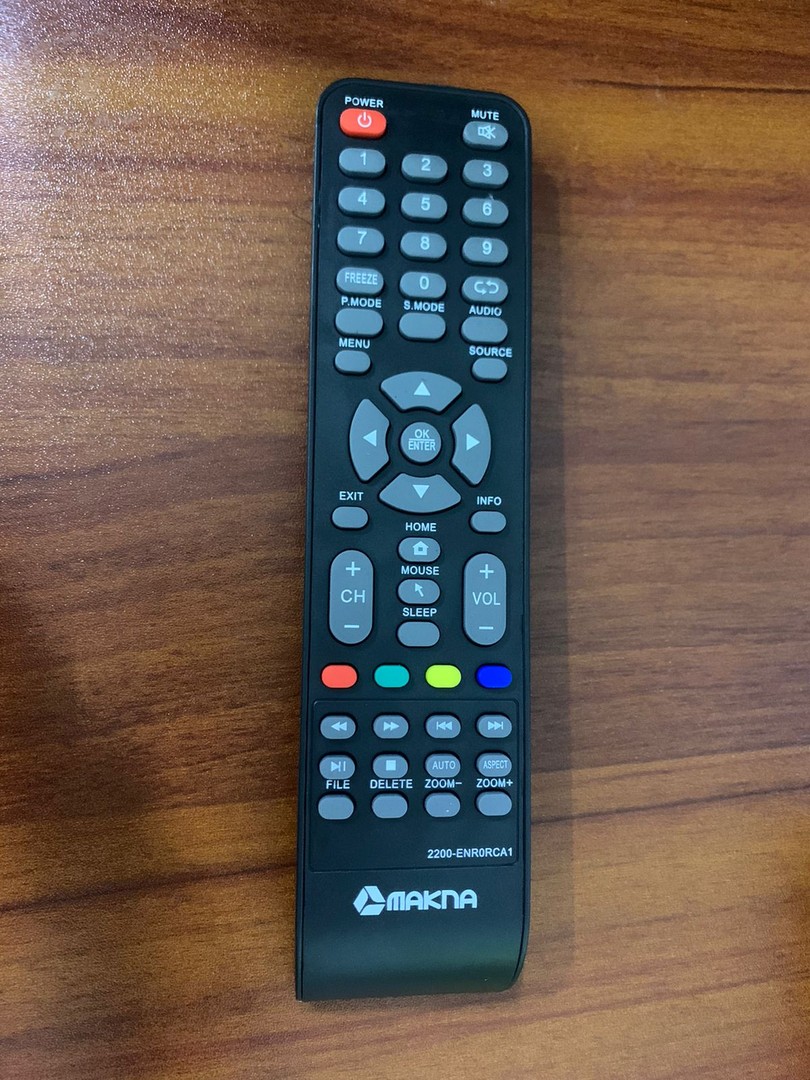accesorios para electronica - Control remoto de mando universal para Smart TV MAKNA 1
