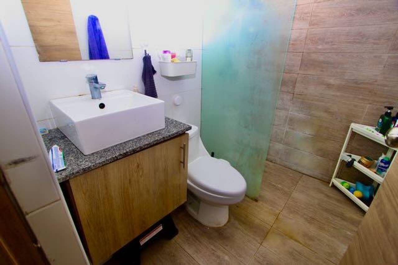 apartamentos - VENDO 1 HAB + ESTUDIO Z UNIVERSITARIA 3
