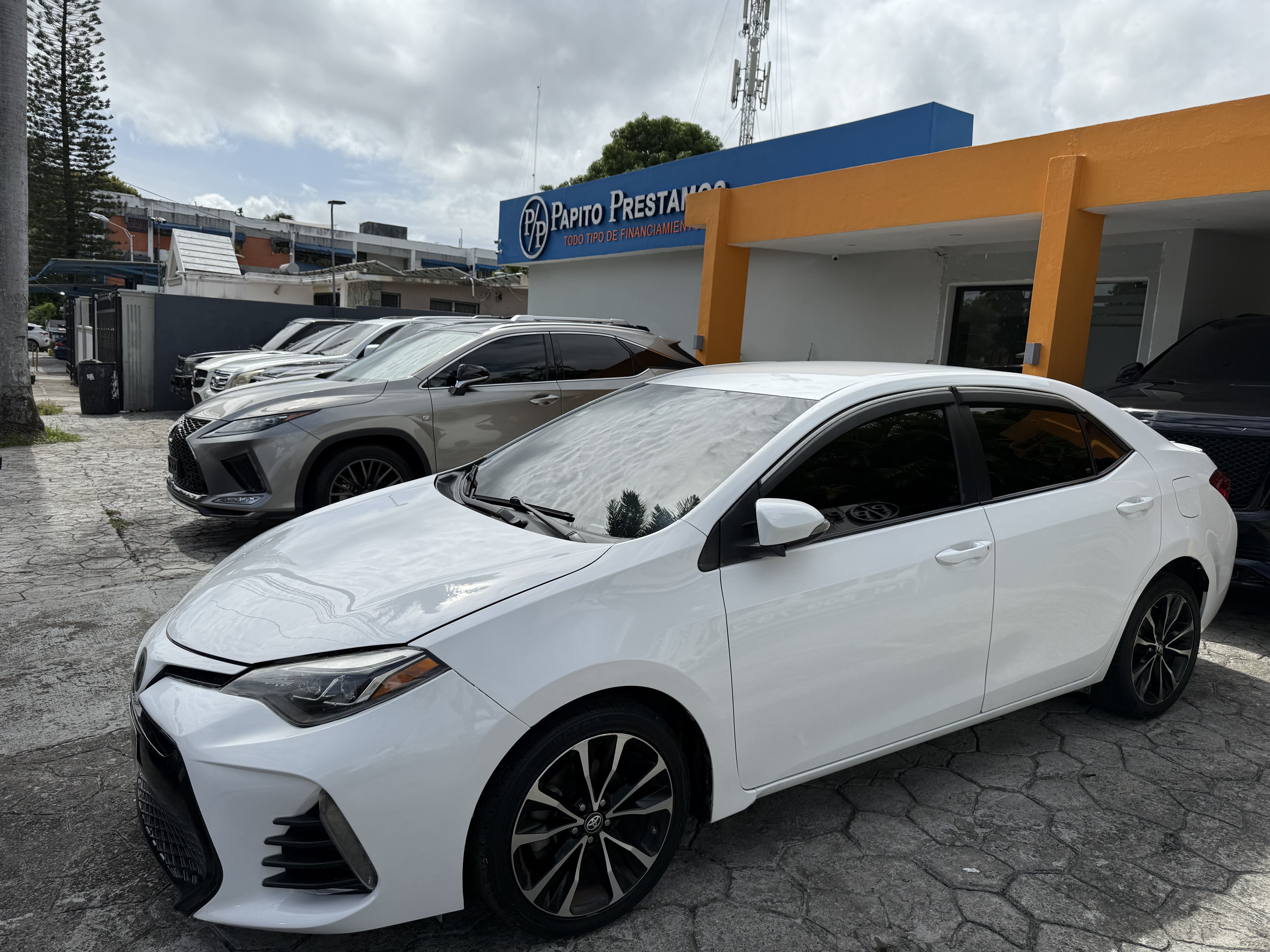 carros - Toyota Corolla SE 2019