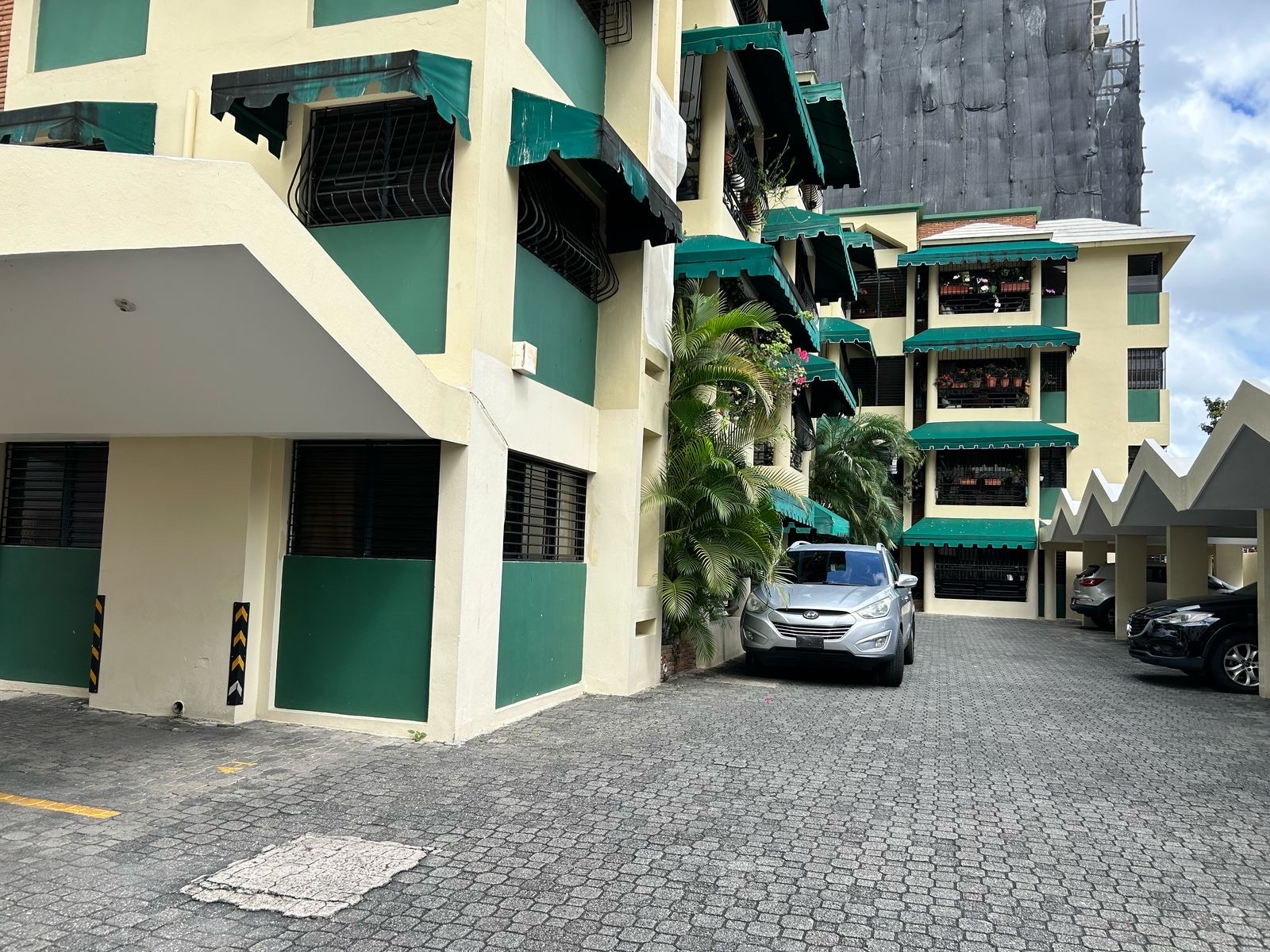 apartamentos - apartamento en alquiler - Evaristo morales  1