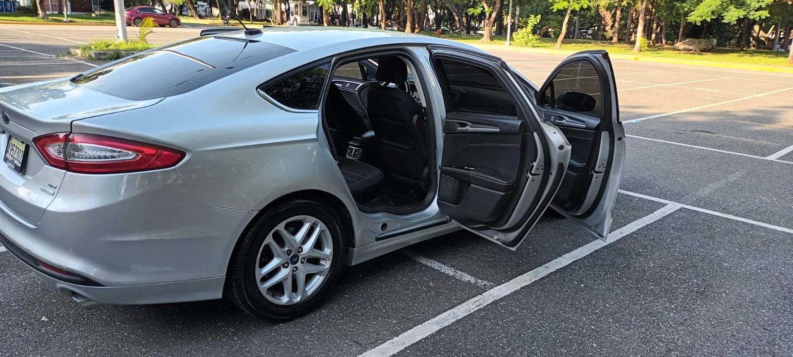 carros - VendoFord Fusion 2016 SE  9